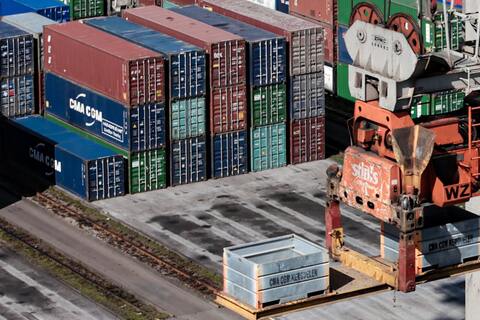 Một bộ dữ liệu, hai chế độ: một DPP dành cho EU và Trung Quốc