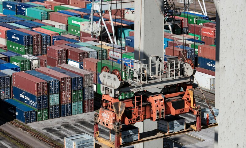 One data set, two regimes: a single DPP for the EU and China